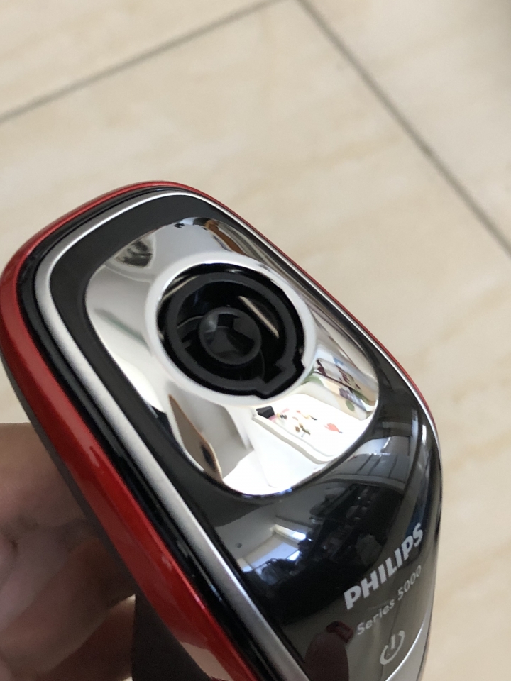 飛利浦勁鋒電鬍刀S5340,安心享受刮鬍趣