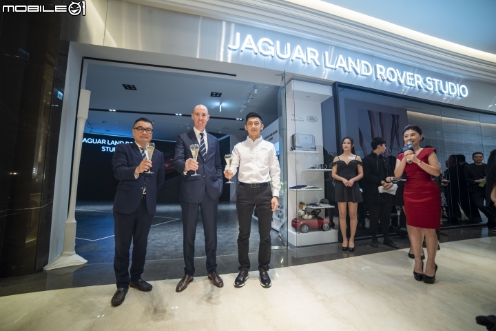 【國內新訊】逛街也能賞車！Jaguar Land Rover Studio進駐微風南山