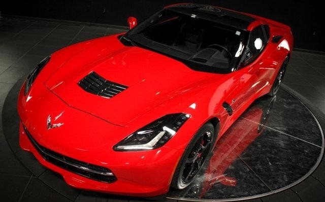 Chevrolet Corvette C7 魟魚線條