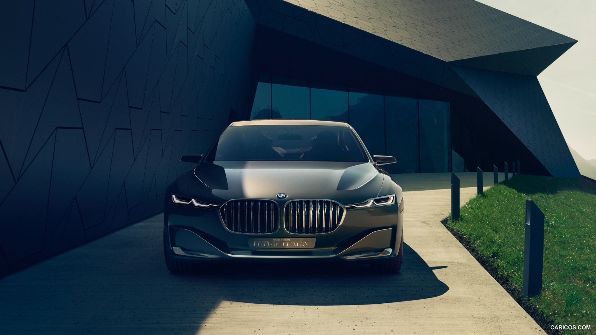 【不成比例的大鼻孔】? 淺談BMW 7-Series小改款之改變