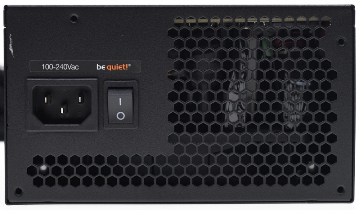 全漢代工的be quiet! PURE POWER 10 500W開箱測試