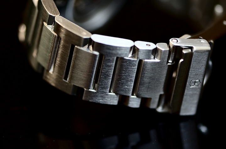 Victorinox I.N.O.X Mechanical 機械錶分享