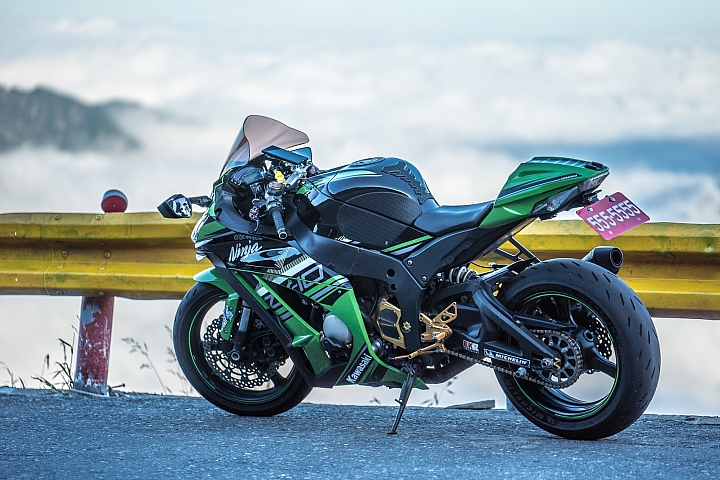 重車日誌051:終於走進仿賽之路,2011年ZX-10R