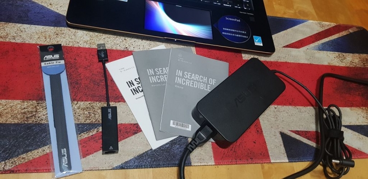 大小雙螢幕通吃的ZenBook Pro 15 UX580新入手開箱