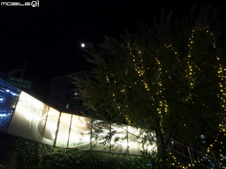臺中市 中區 柳川光景藝術展 | 柳川水岸步道 — 誤打誤撞遇上光景藝術展