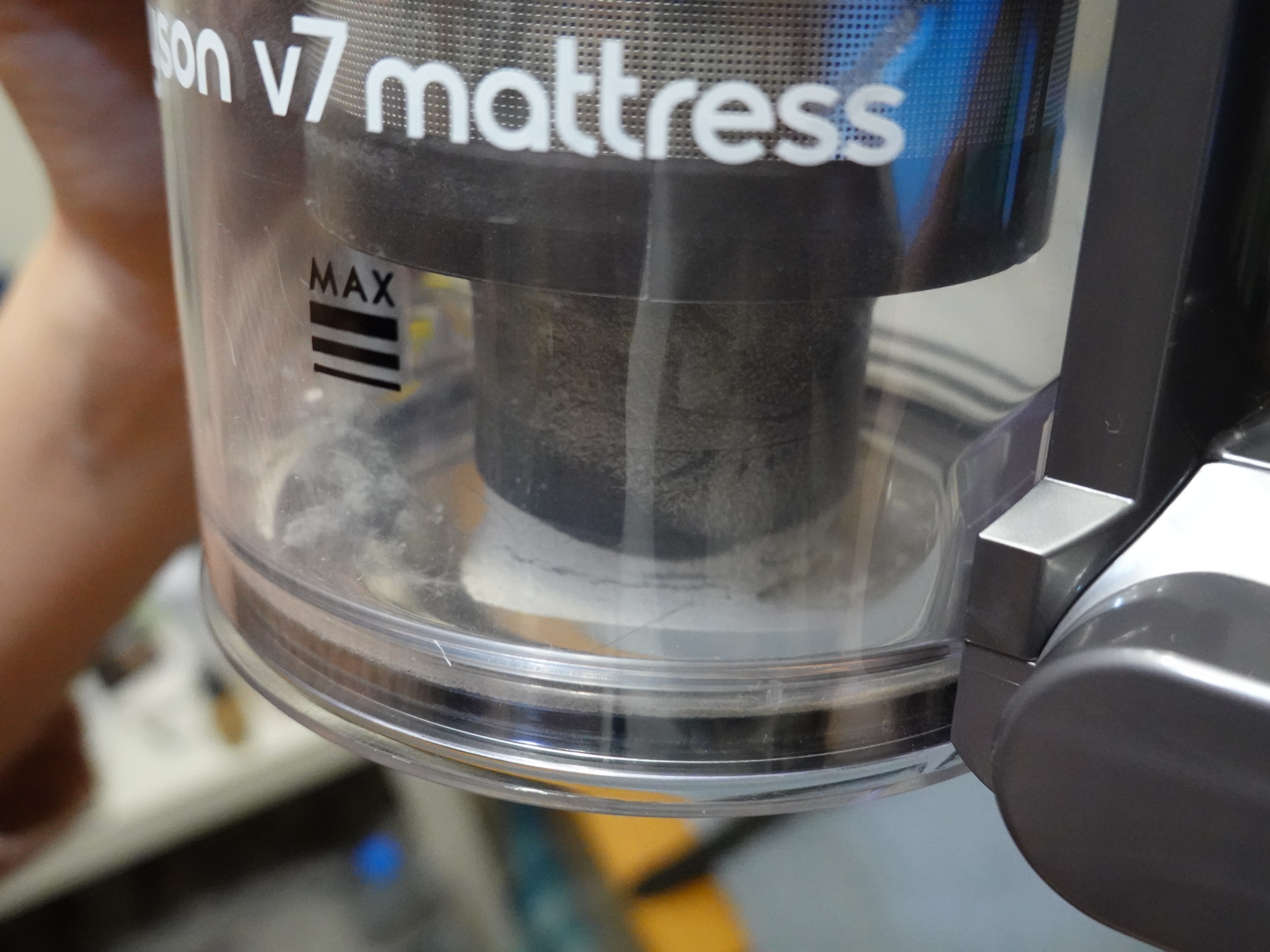 <Dyson V7 mattress> 手持無線除蟎吸塵器 戴森狠行 塵蟎無所遁形