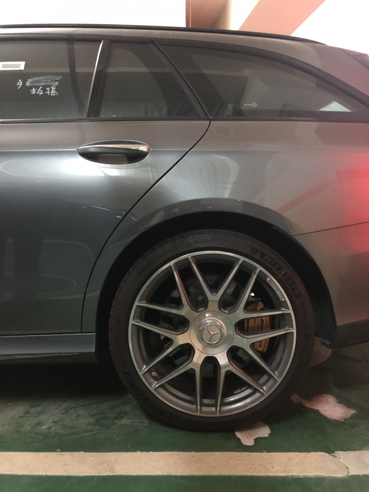 [更新][開箱] 狂到令人畏懼 Mercedes-AMG E63 S Estate