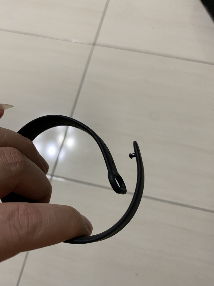 【開箱】華為榮耀4 智慧手環