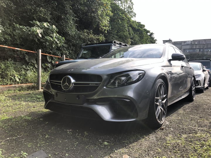 [更新][開箱] 狂到令人畏懼 Mercedes-AMG E63 S Estate