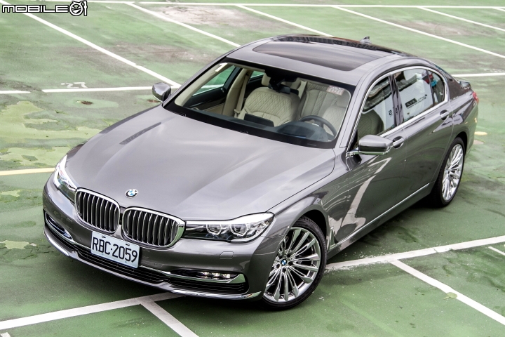 【海外情報】BMW 7系列小改款車頭樣貌現蹤,預計2019年3月正式發表