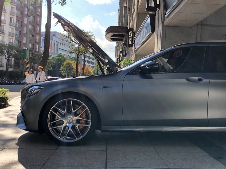 [更新][開箱] 狂到令人畏懼 Mercedes-AMG E63 S Estate