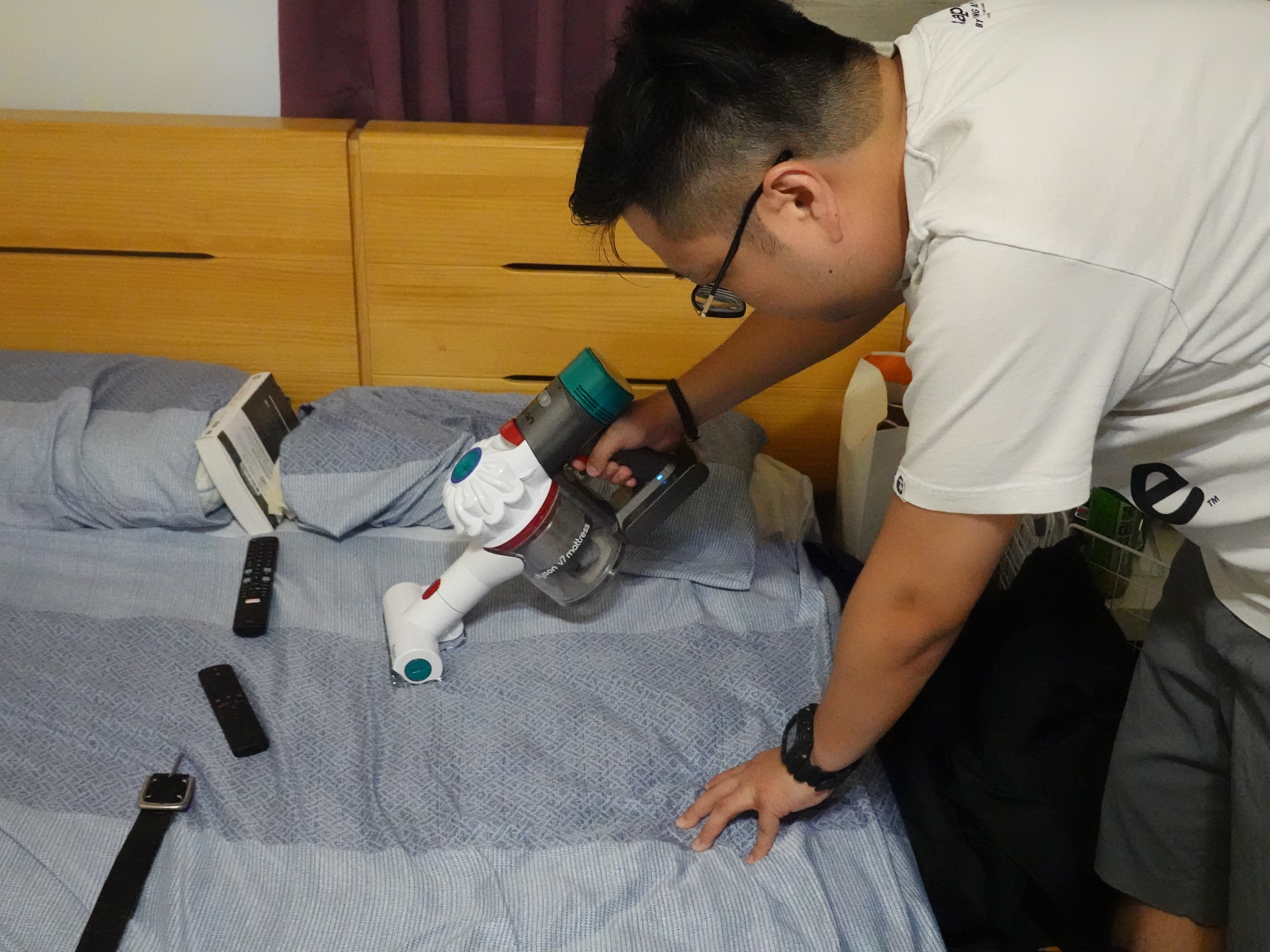 <Dyson V7 mattress> 手持無線除蟎吸塵器 戴森狠行 塵蟎無所遁形