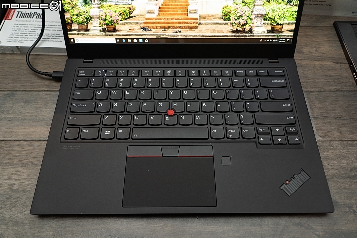 Lenovo 發表新一代 ThinkPad X1 Carbon 及 X1 Yoga 小改款卻有感！