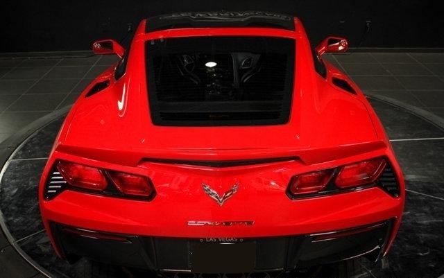 Chevrolet Corvette C7 魟魚線條