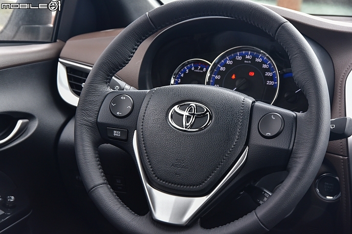 Toyota Yaris Crossover試駕 跨的是一種態度！