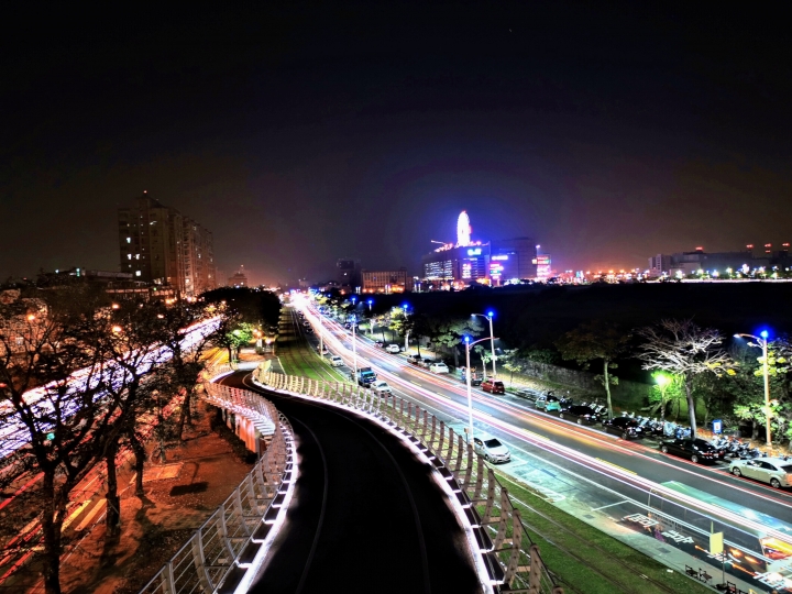 Mate20pro高雄夜拍分享!