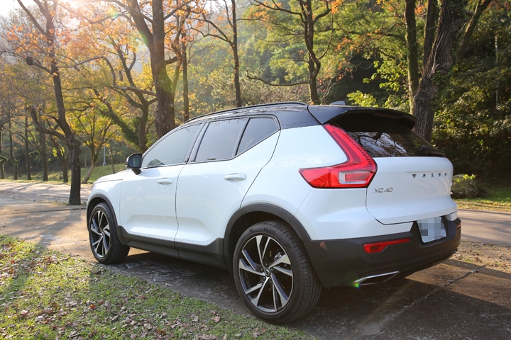 600白色戰隊!XC40、Q3、X1,不看嗎?