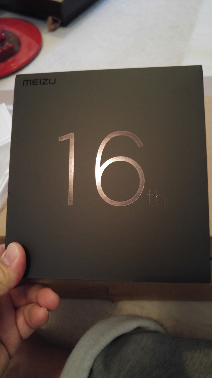 <<開箱>> 魅族 16th