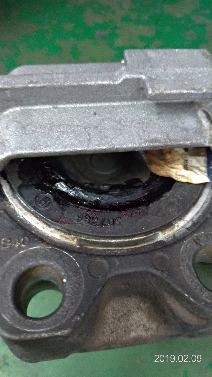 Focus mk3 引擎腳更換