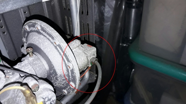 熱水器母火銅管更換