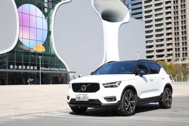 600白色戰隊!XC40、Q3、X1,不看嗎?