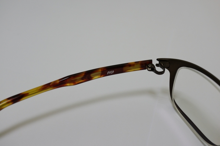 簡單開箱-999.9之S-823T