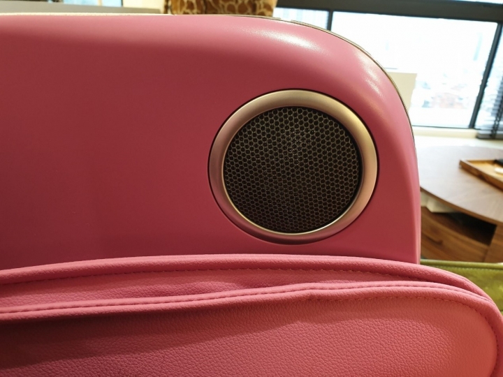 終於等到你~OSIM 4手天王按摩椅開箱心得