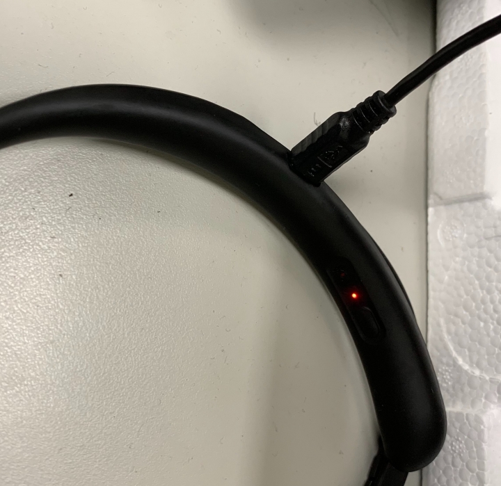 QC30 災情分享,一年租一次的好耳機