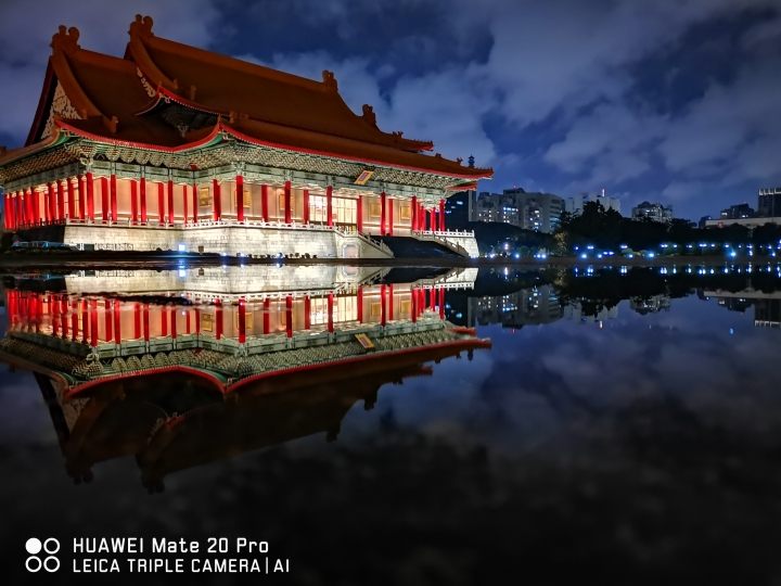 笨達豪仔 Huawei Mate 20 pro 不專業簡單開箱
