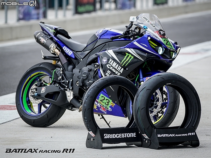 Bridgestone BATTLAX RACING R11 賽道試胎 全面性能大提升