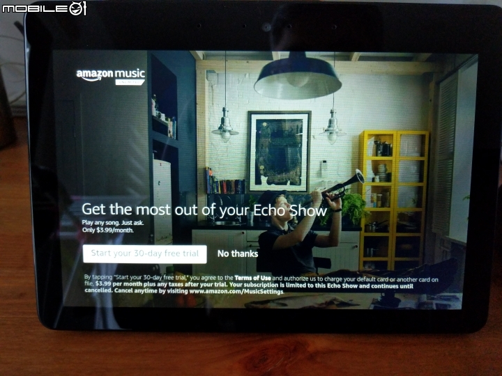 螢幕更大, 聲音更好的第二代Amazon Echo Show