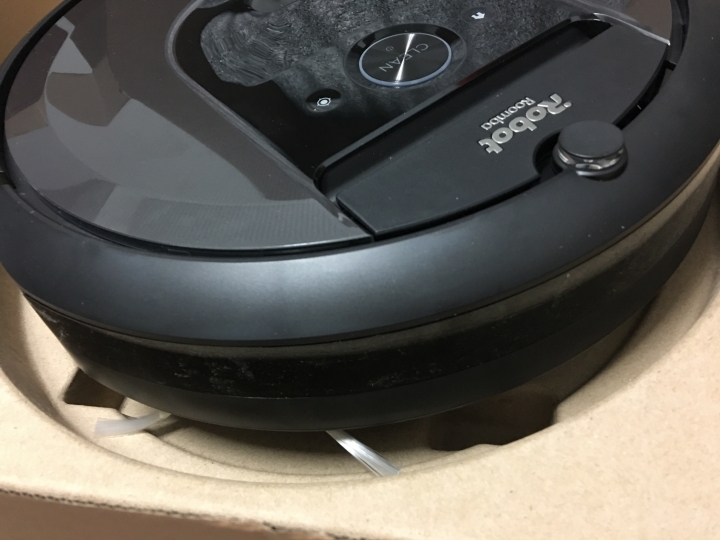 最新款掃地機iRobot i7+ 委託美國代購全記錄
