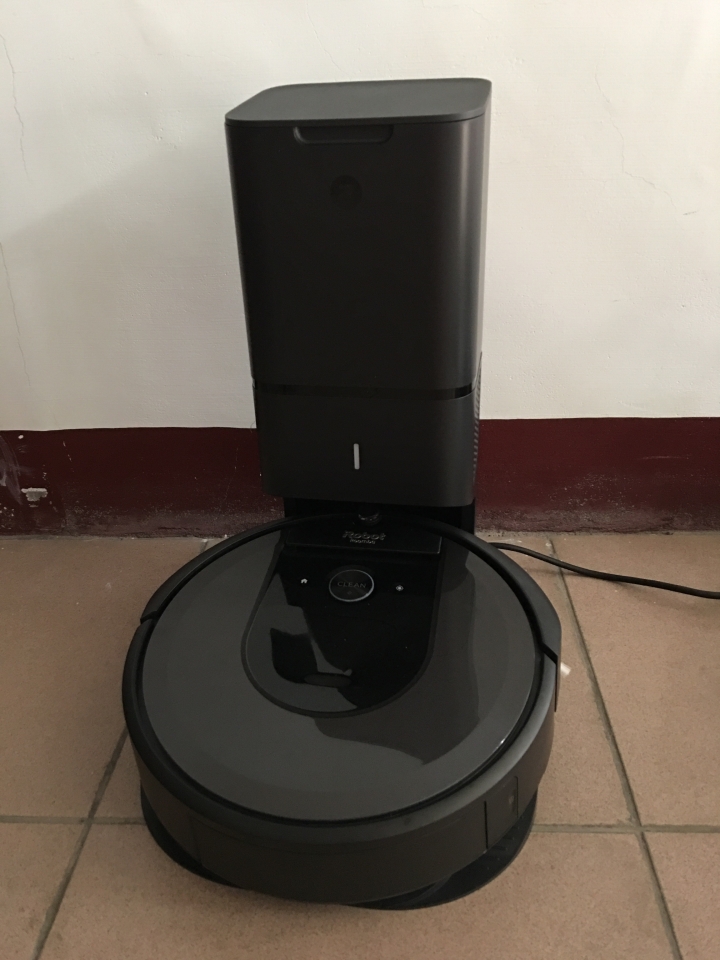 最新款掃地機iRobot i7+ 委託美國代購全記錄