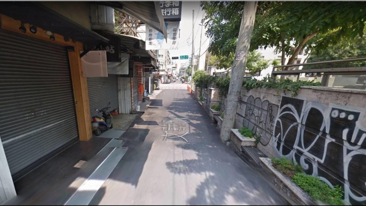 為救逢甲夜市商圈,拆除逢甲大學圍牆,真的能發大財?