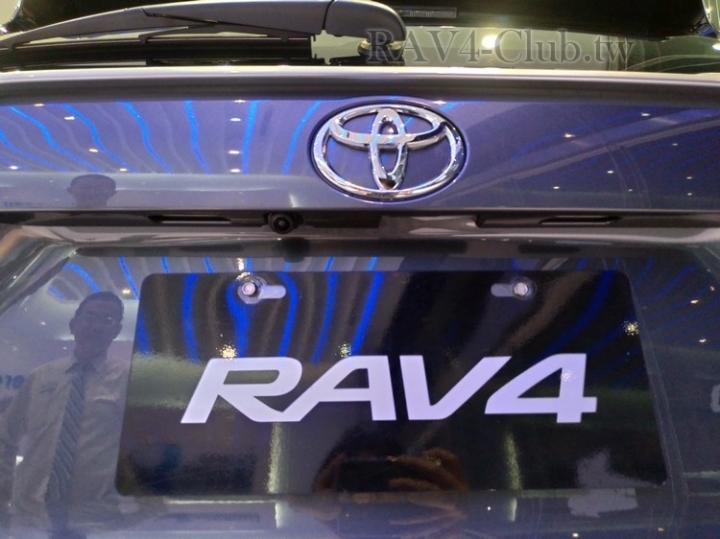 RAV4五代線上賞車90p