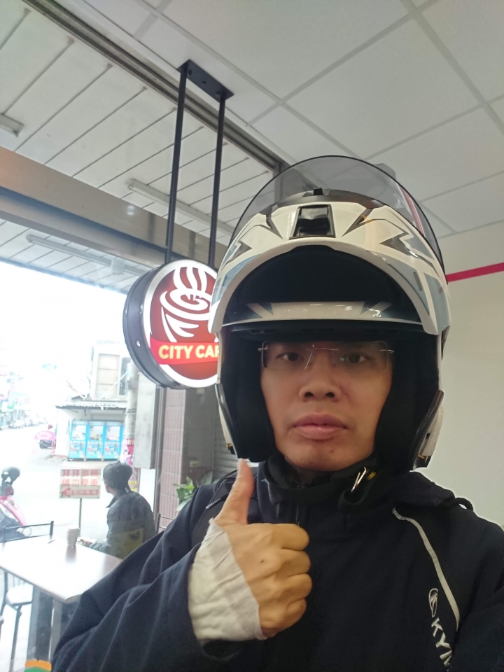 大通GX1+前後雙鏡頭機車記錄器CSK一日環島瘋狂壓力 試用心得(四極點20耐)