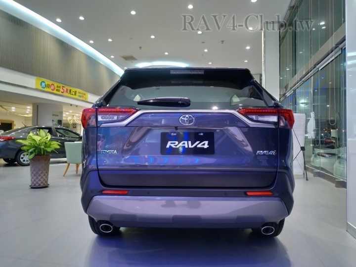 RAV4五代線上賞車90p