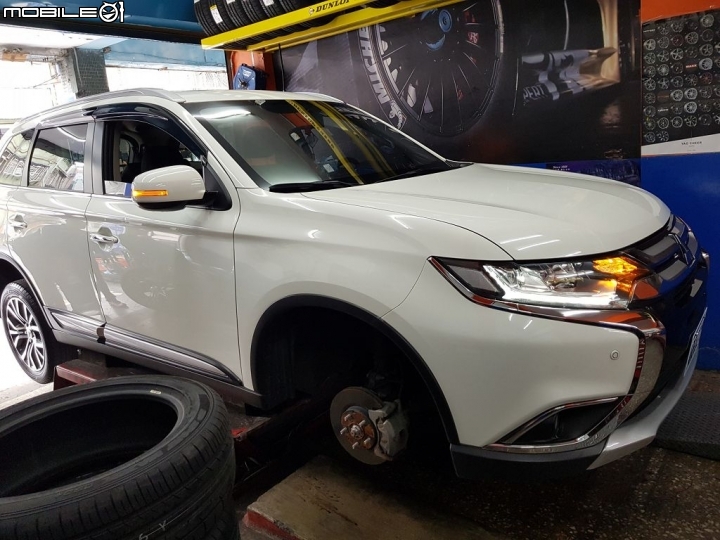 16年outlander第一次換胎 Dunlop SP SPORT MAXX 050+(SUV)心得分享
