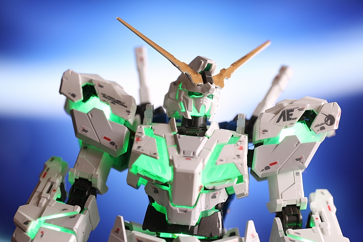 台場 獨角獸鋼彈 RG 1/144 LED限量版 BANDAI 萬代 THE GUNDAM BASE LIMITED RX-0 UCINORN GUNDAM 開箱痛心組裝