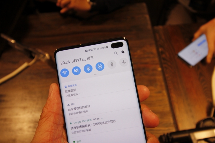 【旗艦勁機】三星十年磨一劍誰與爭鋒,真10力是否可以當上倚天劍。