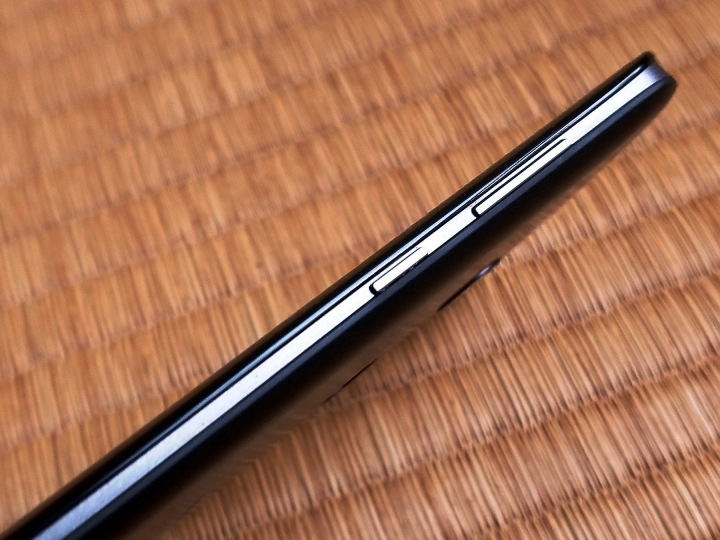 <<旗艦有型>>SHARP AQUOS Zero 試用心得分享<<輕量化>>