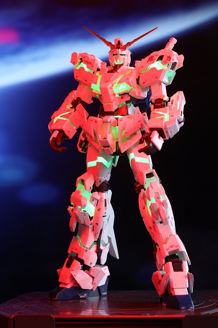 台場 獨角獸鋼彈 RG 1/144 LED限量版 BANDAI 萬代 THE GUNDAM BASE LIMITED RX-0 UCINORN GUNDAM 開箱痛心組裝