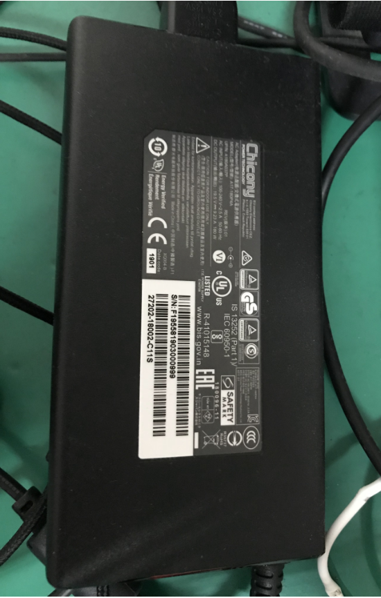 AORUS 15 開箱