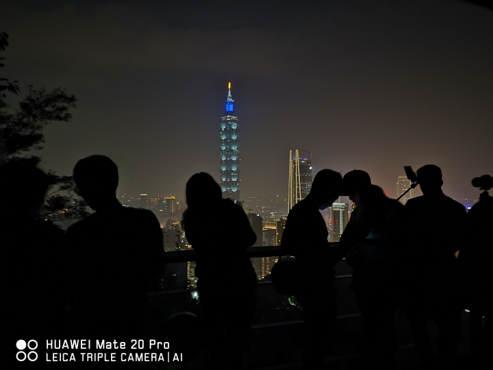 笨達豪仔 Huawei Mate 20 pro 不專業簡單開箱