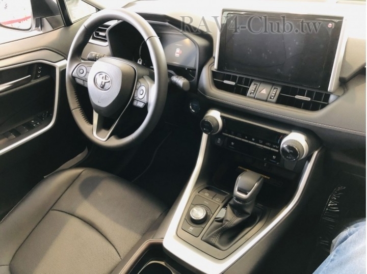 RAV4五代線上賞車90p