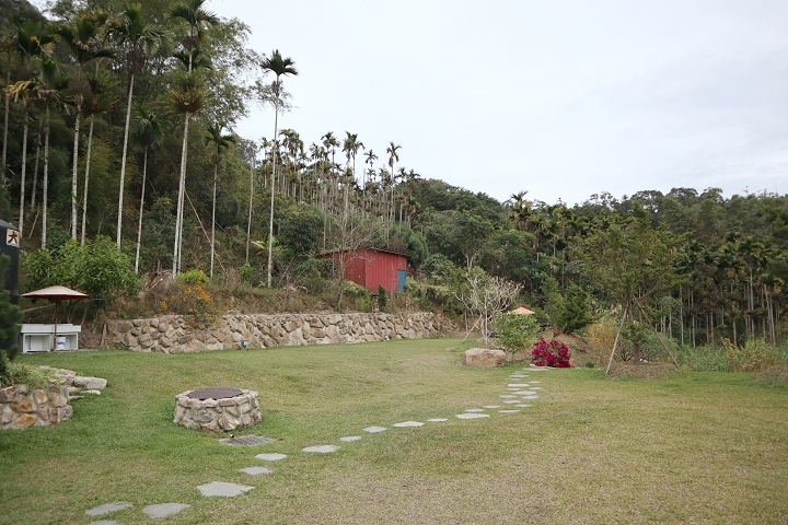 【愛玩丹遊記】南投日月潭兩天一日輕旅遊 (一):悠閒入住超放鬆的八番私人住宅