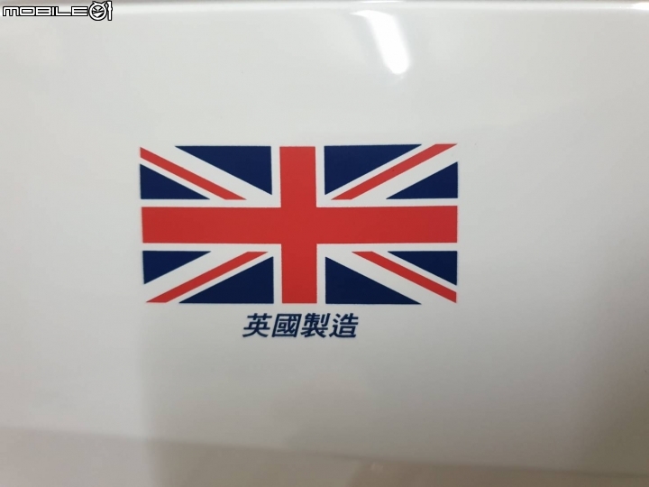 不專業開箱文~~購買人生第一台烘衣機White Knight (CL44AW)