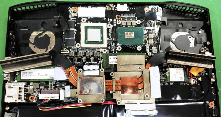 AORUS X3 V5 清潔保養+液態金屬+優化調整溫度真的差很大