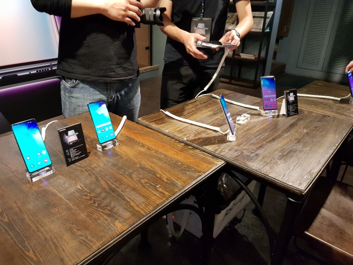 Samsung S10 體驗會心得 同場加映:S8+是否有換機的必要