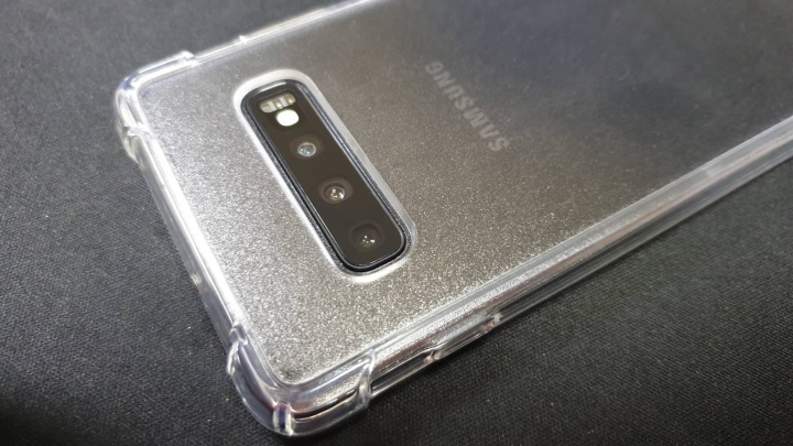 三星 Samsung GALAXY S10+ 絢光黑 全膠滿版玻璃貼 (Momo魔膜包膜館) 分享文
